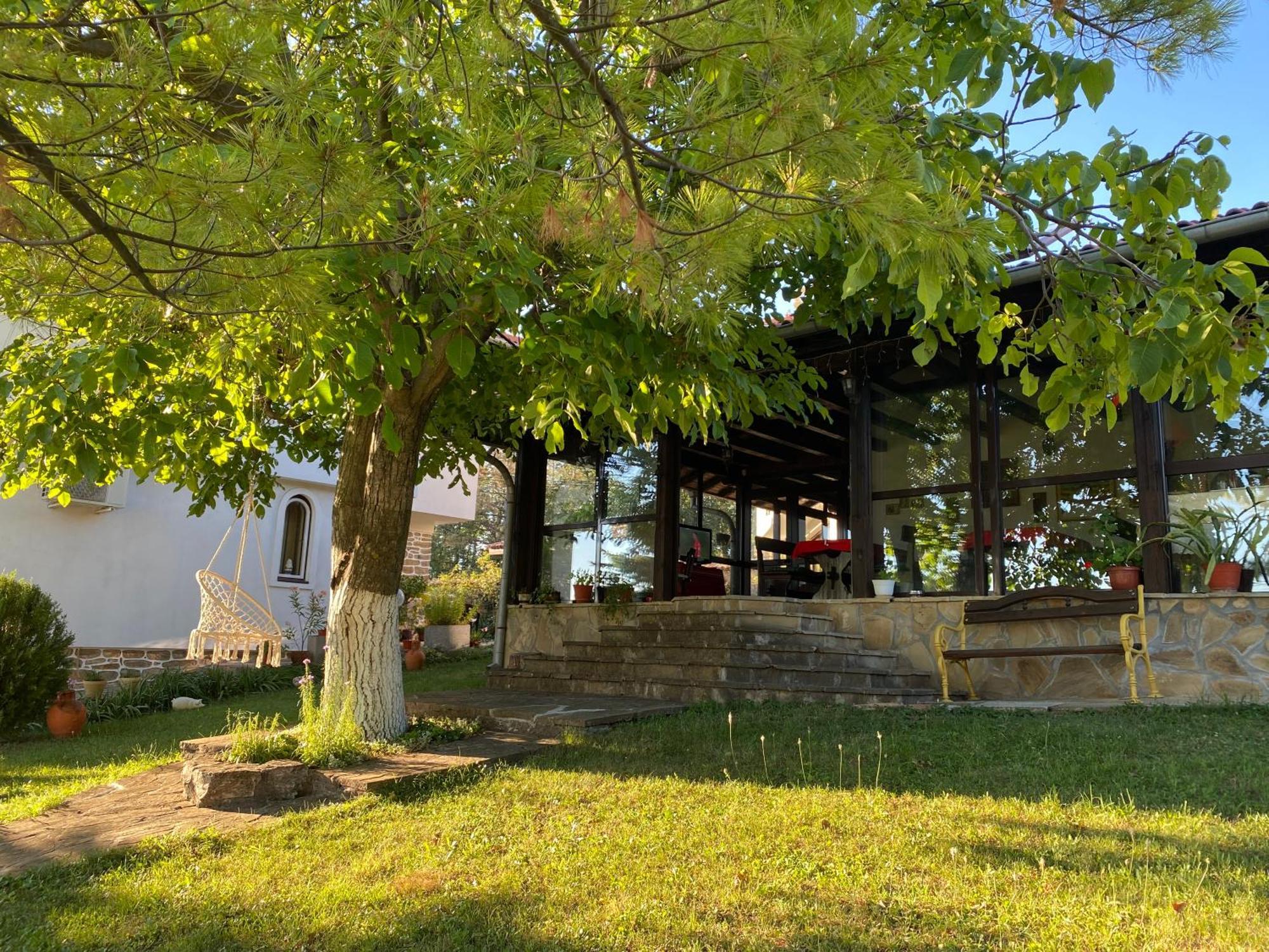 ארבאנאסי Guest House Debar מראה חיצוני תמונה
