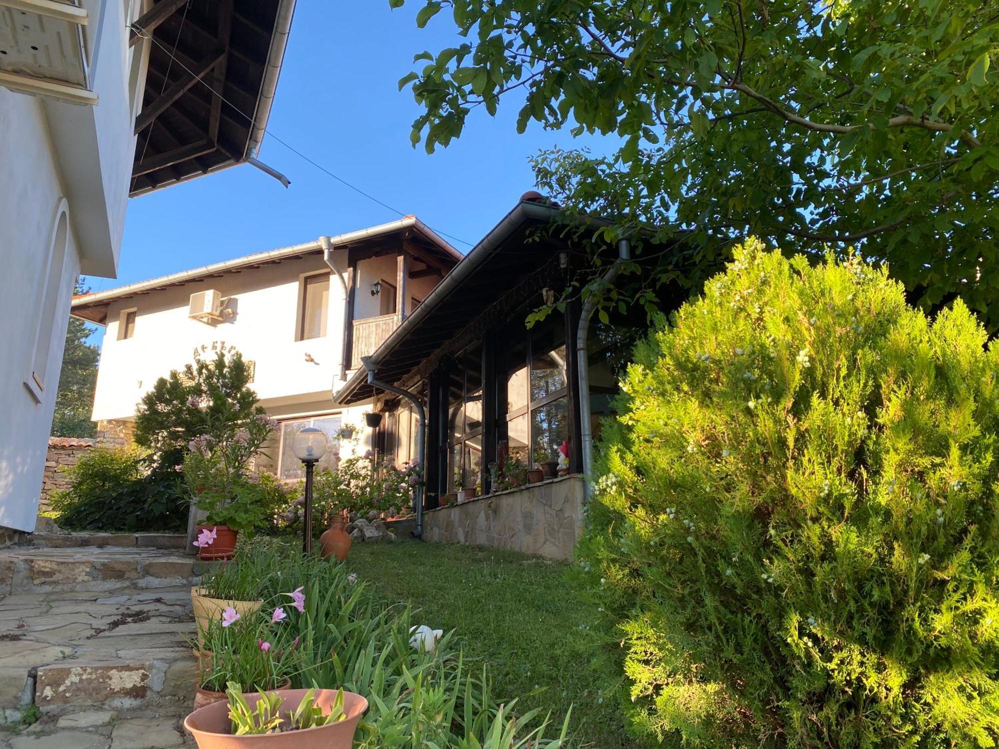 ארבאנאסי Guest House Debar מראה חיצוני תמונה