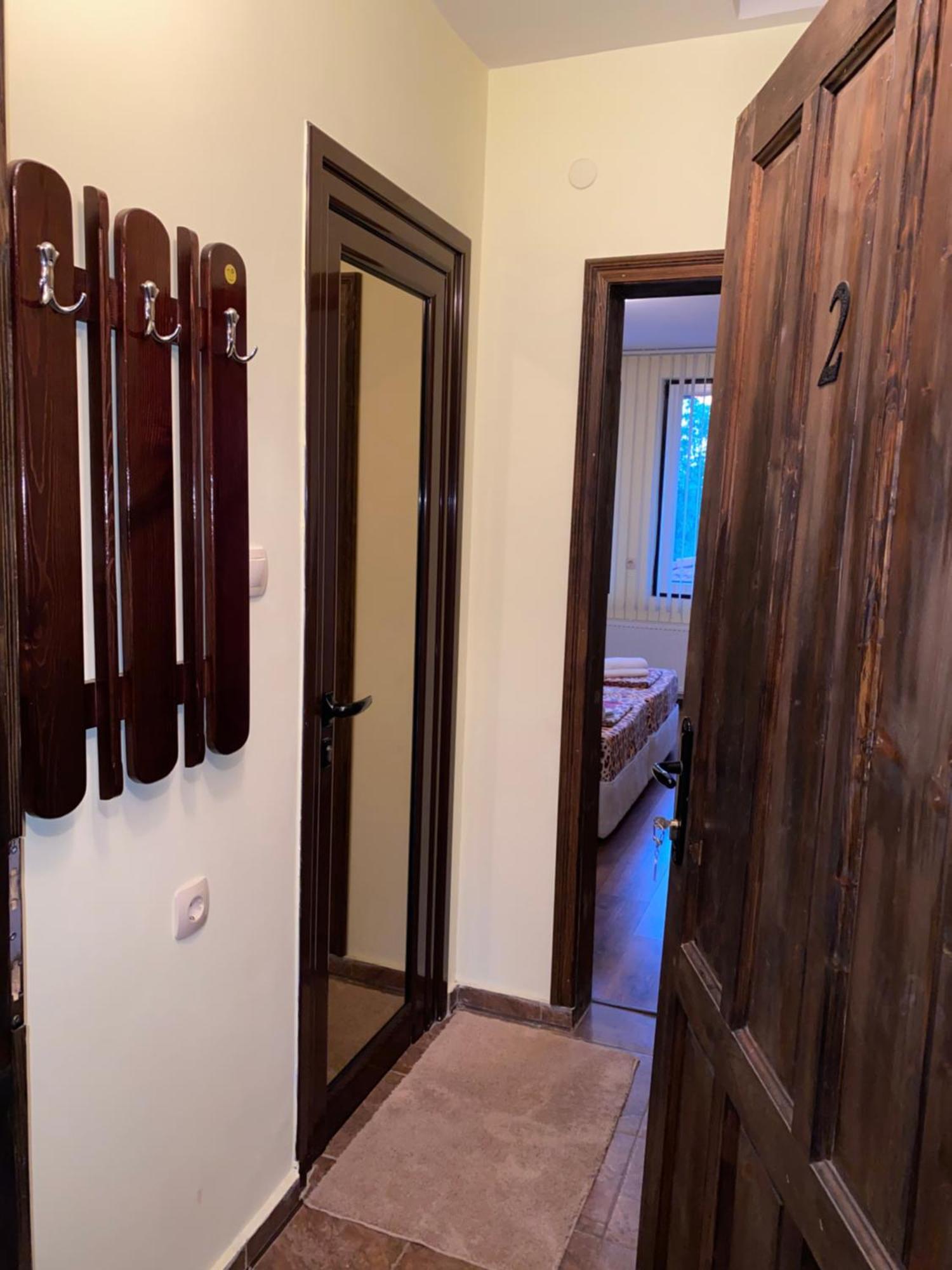 ארבאנאסי Guest House Debar מראה חיצוני תמונה